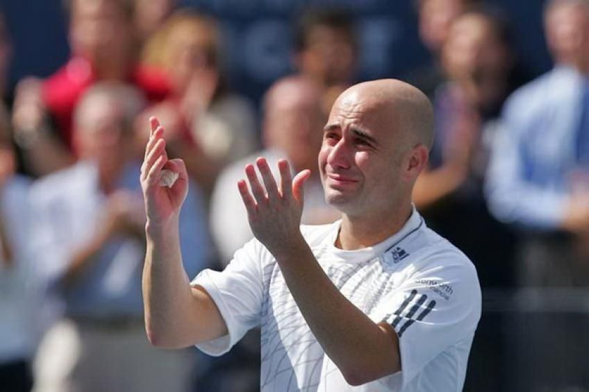 Andre Agassi, commosso dopo il suo ultimo match