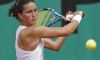 Lara Arruabarrena non sta bene mentre gioca a tennis