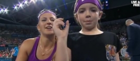 Il bel gesto di Victoria Azarenka