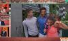 Maxime Hamou cerca di baciare diverse volte la giornalista francese Maly Thomas (Video)
