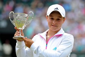 Ashleigh Barty classe 1996, n.329 del mondo