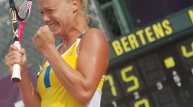 Kiki Bertens impegnata in Francia