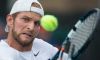 Insulti a Philipp Bester e Dustin Brown cerca di sdrammatizzare