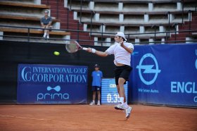 Simone Bolelli classe 1985, n.103 del mondo.