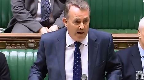 Nel parlamento britannico spunta il nome di Roger Federer