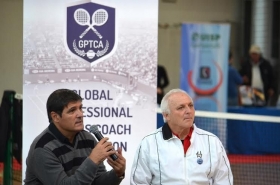Da sinistra, Toni Nadal e Alberto Castellani durante un simposio a Milano