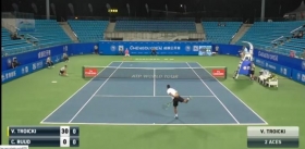 I pochi spettatori del torneo di Chengdu