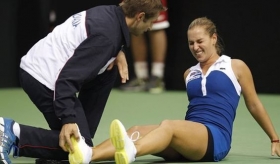 Dominika Cibulkova si è dovuta ritirare per crampi