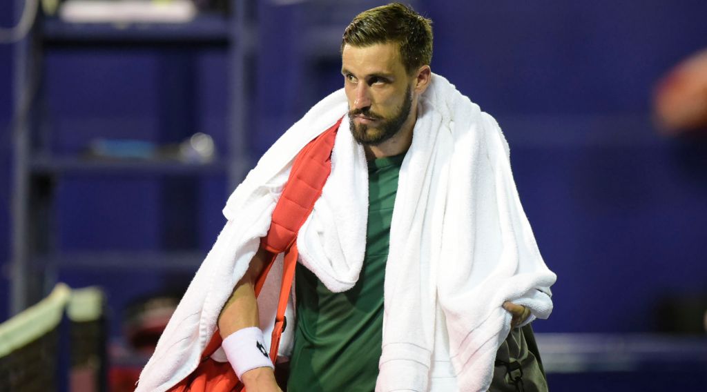 Dzumhur perde la testa e viene squalificato ad Acapulco