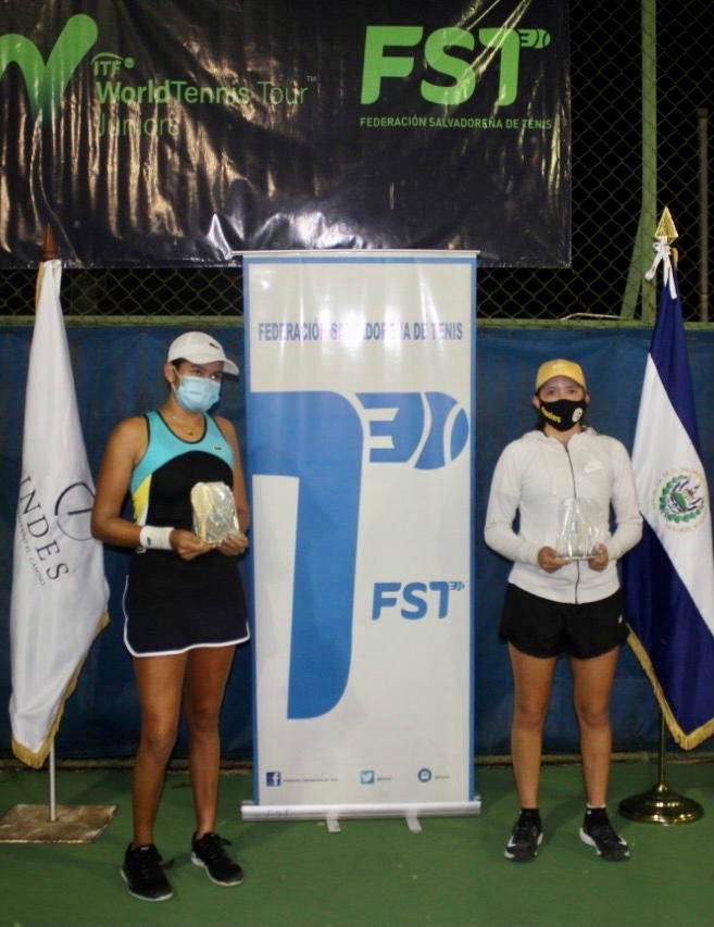 In foto le due finaliste del singolare femminile