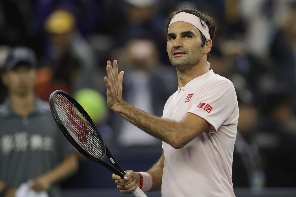 Federer non abdica e Fognini si inchina al re Federer non abdica e Fognini si inchina al re
