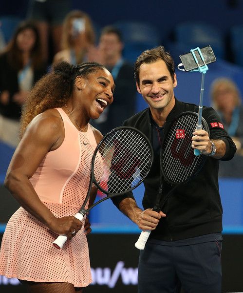 Serena Williams e Roger Federer nella foto