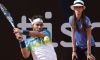 Male Fabio Fognini che esce al primo turno dell’Atp 250 di Nizza sconfitto da Young in tre set.