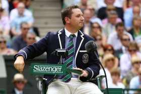 Jake Garner in azione nel torneo di Wimbledon