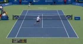 Bel passante di Richard Gasquet