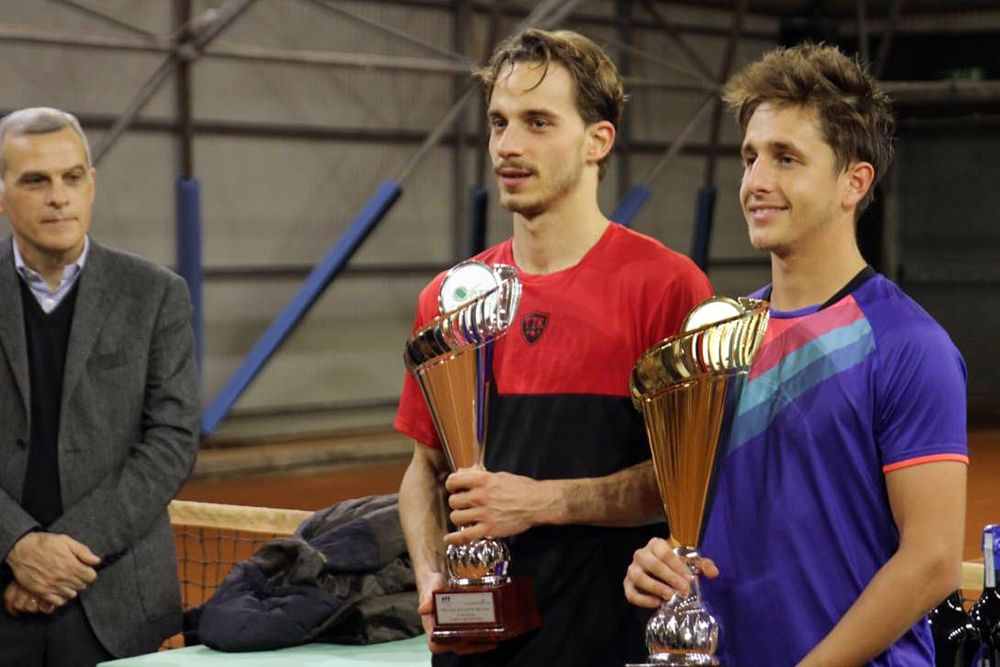 I finalisti dell'Open BNL al Circolo Tennis Casalecchio di Reno, vinto dal veneto Luca Giacomini (destra) sul toscano Gianluca Acquaroli