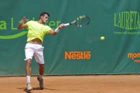 Alessandro Giannessi vincente su Marton Fucsovics. Foto Fabio Lesca.