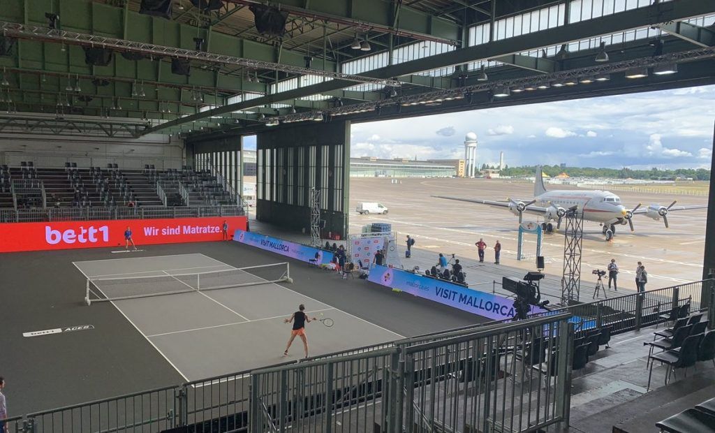 Berlino da oggi ospiterà un torneo nell'hangar dell'aeroporto