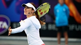 Martina Hingis in carriera ha vinto cinque prove dello slam in singolare e nove in doppio