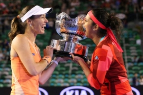 Martina Hingis e Sania Mirza nella foto