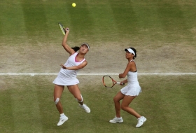 Nella foto Shuai Peng e Su-Wei Hsieh vincitrici a Wimbledon 2013 in doppio