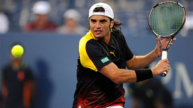 Malek Jaziri nella foto