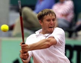 Evgenij Kafelnikov battuto da Corrado Borroni a Roma