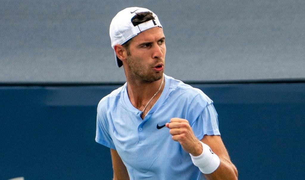 Karen Khachanov nella foto