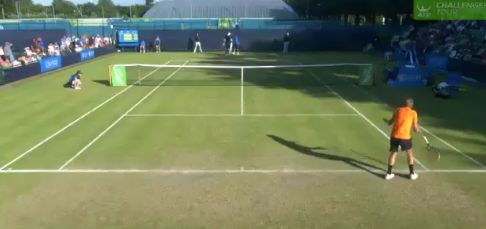 Brydan Klein si chiama stupido e perde il game e anche la partita