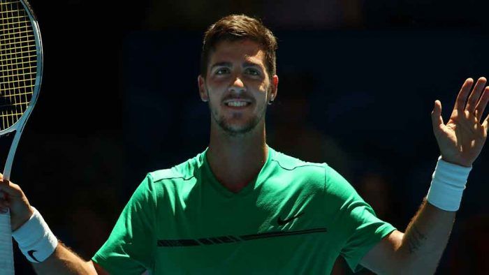 Thanasi Kokkinakis nella foto