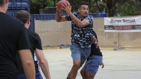 Nick Kyrgios "tranquillo" anche nel basket