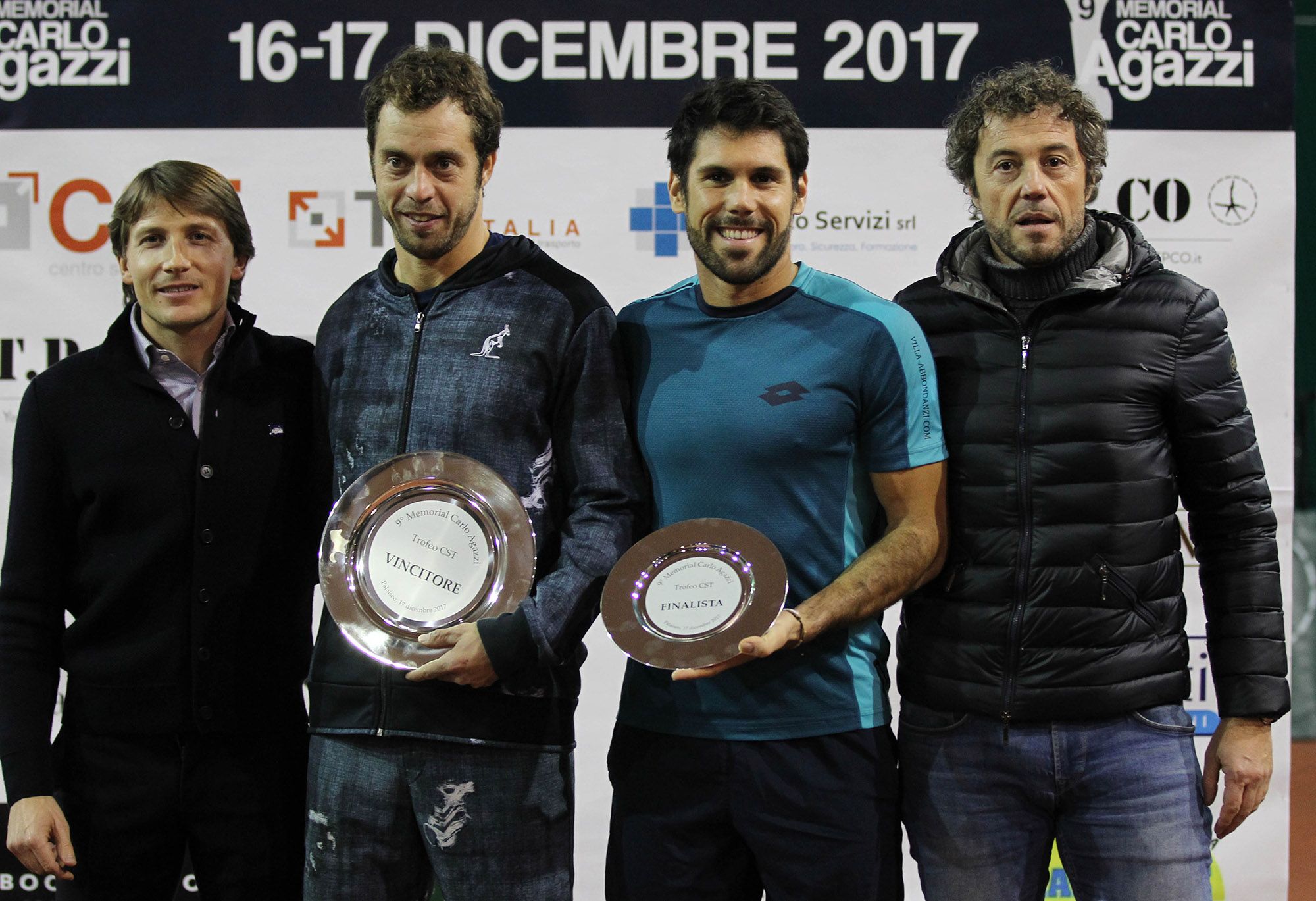 la premiazione del rodeo Open del PalaIseo: da sinistra, Andrea Agazzi, Paolo Lorenzi, Federico Gaio ed Enrico Vezzoli (CST)