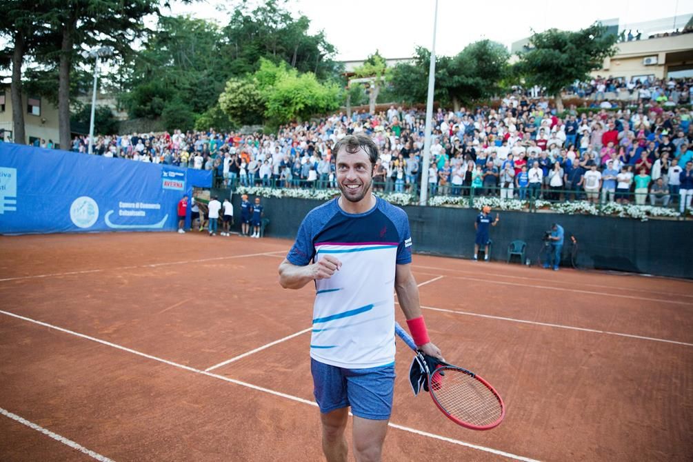 Paolo Lorenzi classe 1981
