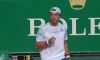 Paolo Lorenzi vince nettamente il derby italiano con un Fognini ancora non al meglio e approda al secondo turno del Masters 1000 di Montecarlo