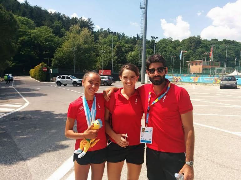 il team maltese con le medagliate Curmi e Genovese,