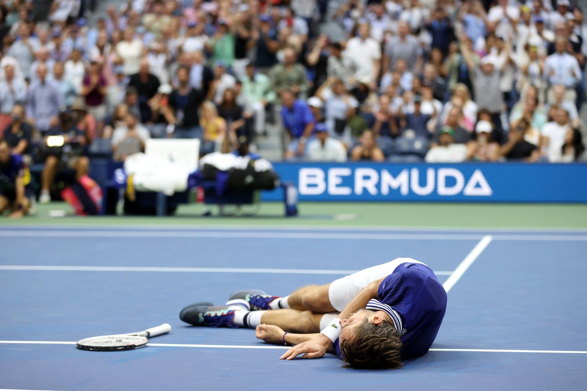 Medvedev demolisce il sogno di Djokovic