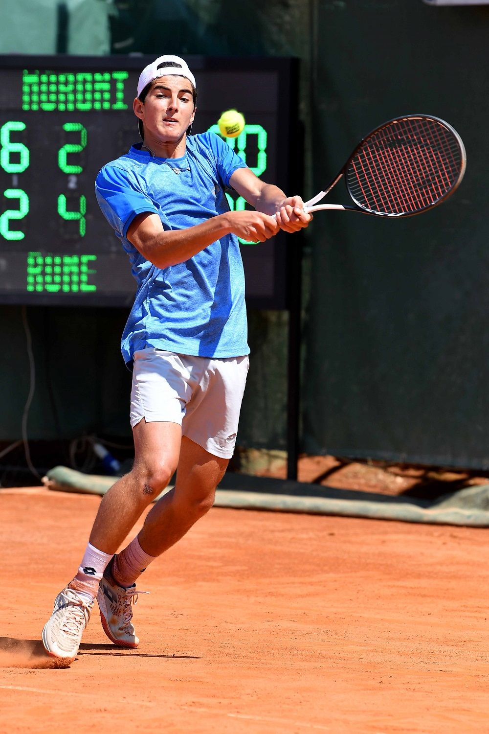 Il piemontese Filippo Moroni, classe 2001, ha battuto al 2° turno del Trofeo Bonfiglio il danese Rune in tre set - Foto Francesco Panunzio