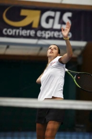 Alice Moroni, una delle giocatrici del nucleo storico del Ct Ceriano, ha sconfitto nettamente Martina Caregaro nella sfida della prima giornata con il Tc Parioli Roma (foto Carlo Anastasio)