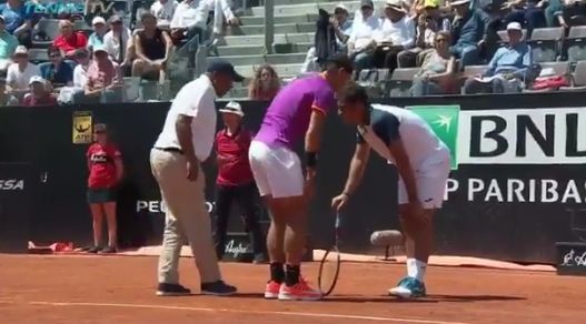 Video del Giorno: Rafael Nadal corre subito da Almagro dopo l'infortunio