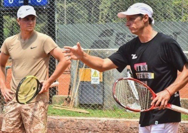 David Nalbandian in campo con Kemanovic