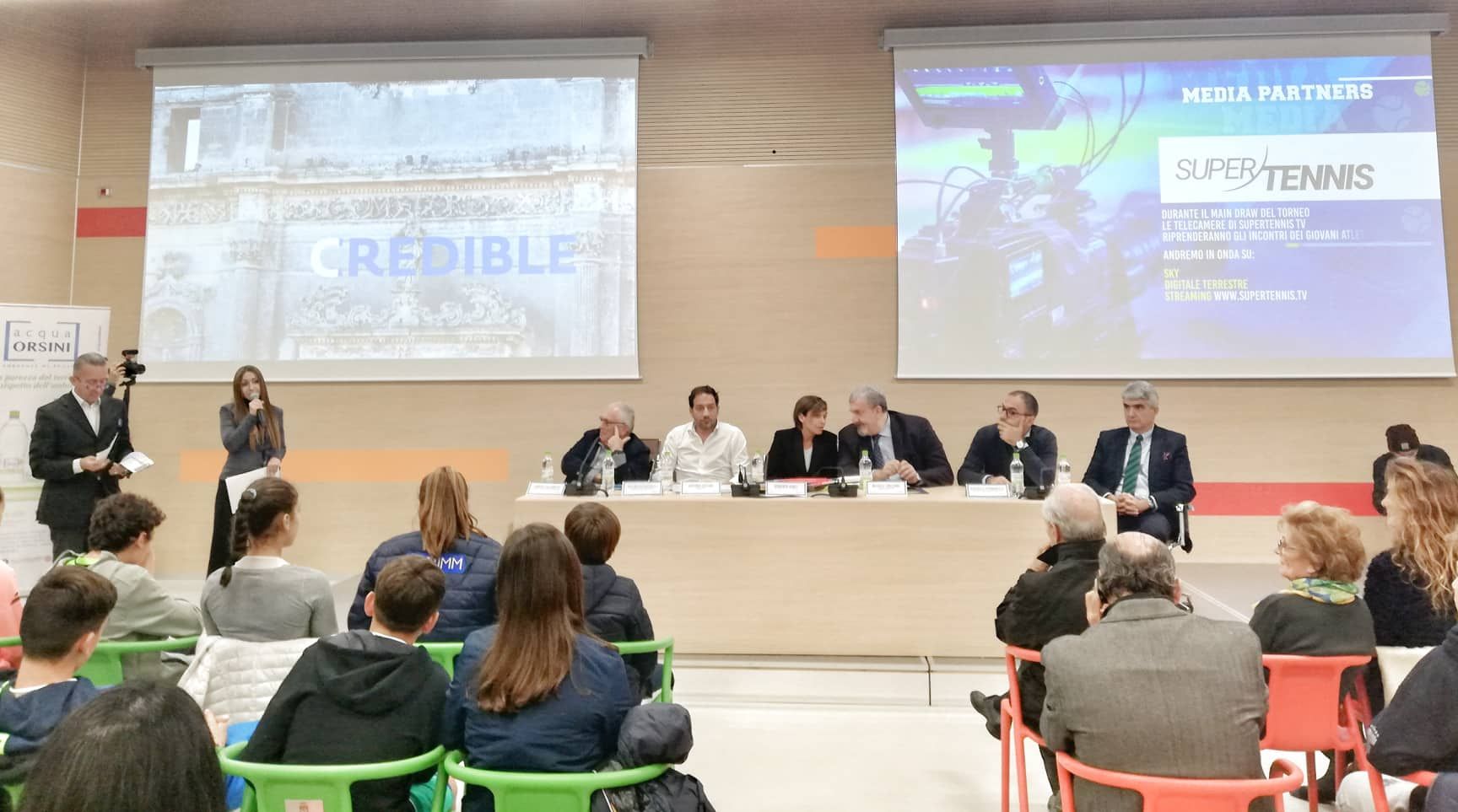 Nicolaus Cup Under 12 Tennis Europe International Bari: La conferenza stampa. Roberta Vinci "Non è importate vincere, cercate di prendere il positivo da questa esperienza e di dare sempre il massimo"