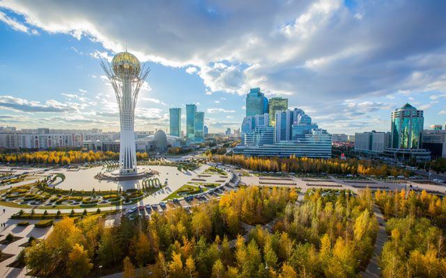 Veduta di Nur Sultan, la "vecchia" Astana