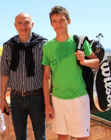 Julian Ocleppo con il padre Gianni, ex numero 30 del mondo (Foto Erika Tanaka)