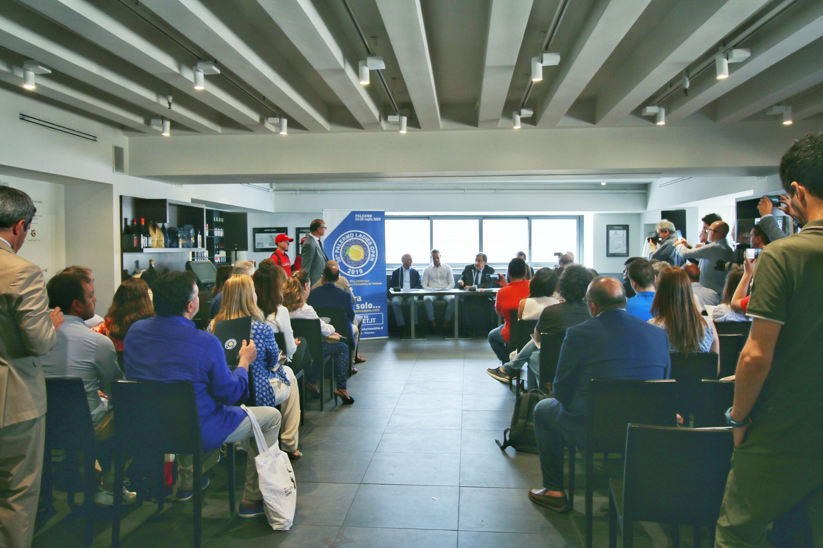 WTA Palermo: La presentazione del torneo. Wild card a Sara Errani. Inviti tutti italiani