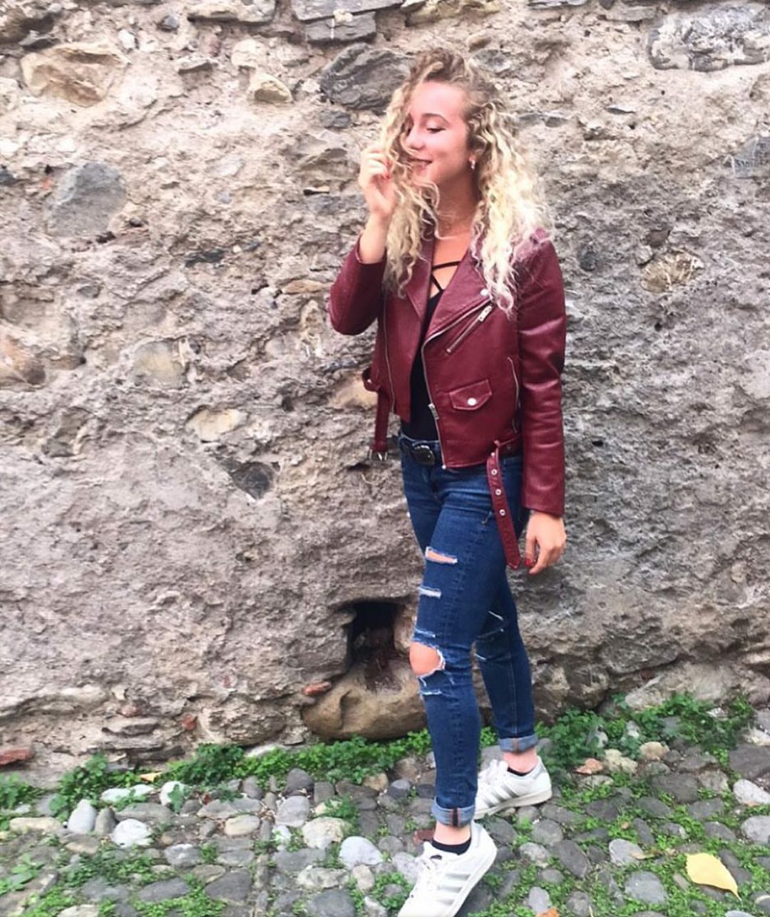 Giulia Peoni è nata il 18 giugno 2000. Best ranking n.100 ITF