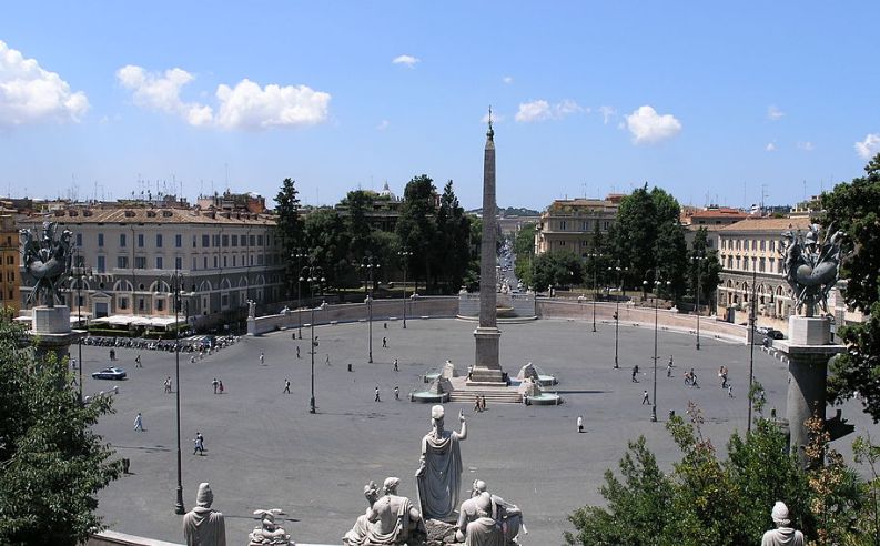 Niente tennis a Piazza del Popolo