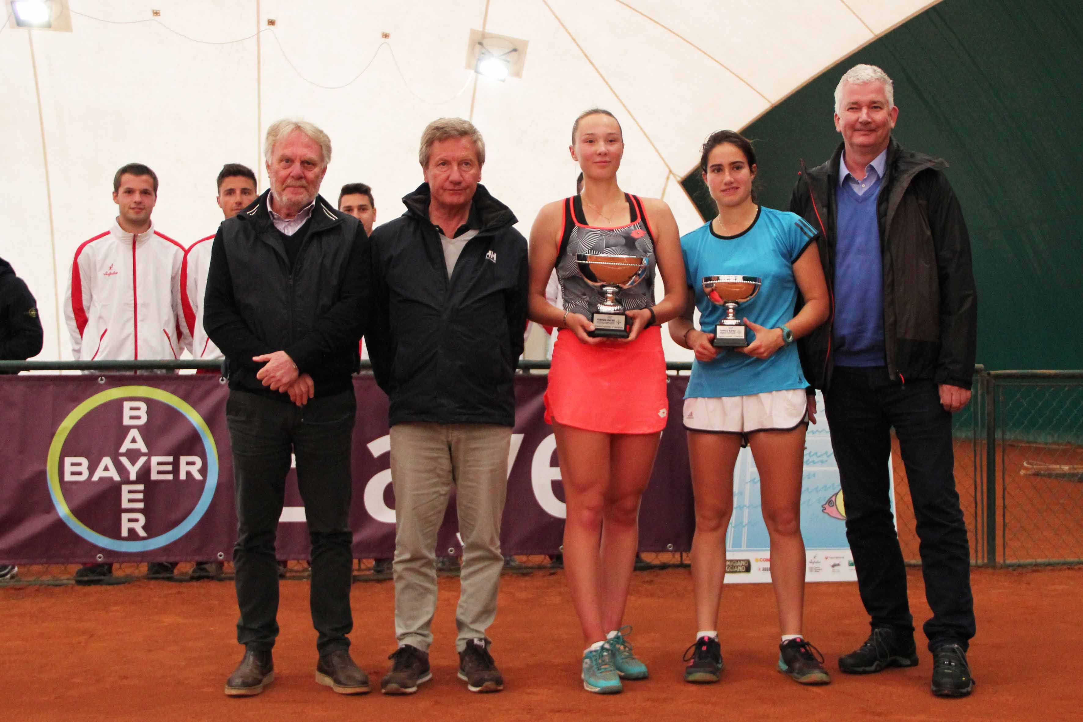 La premiazione della finale femminile