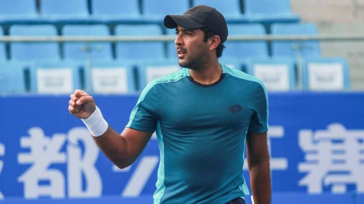 Aisam-ul-Qureshi nella foto