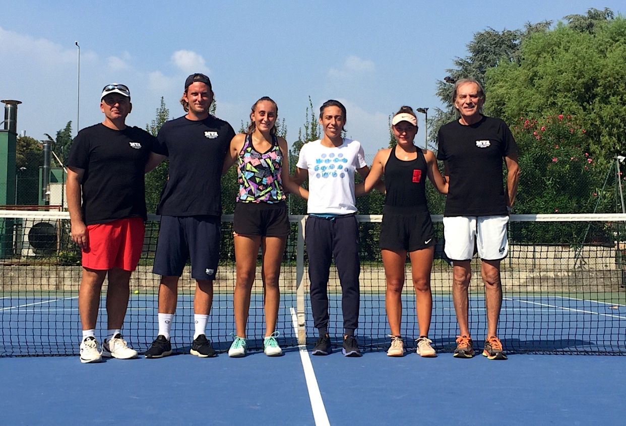 Da sinistra, Ugo Pigato, Giacomo Oradini, Cristina Elena Tiglea, Francesca Schiavone, Lisa Pigato e Franco Bonaiti