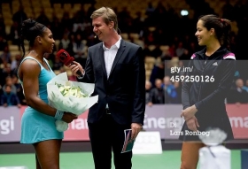 Serena Williams e Ana Ivanovic nell'esibizione di ieri